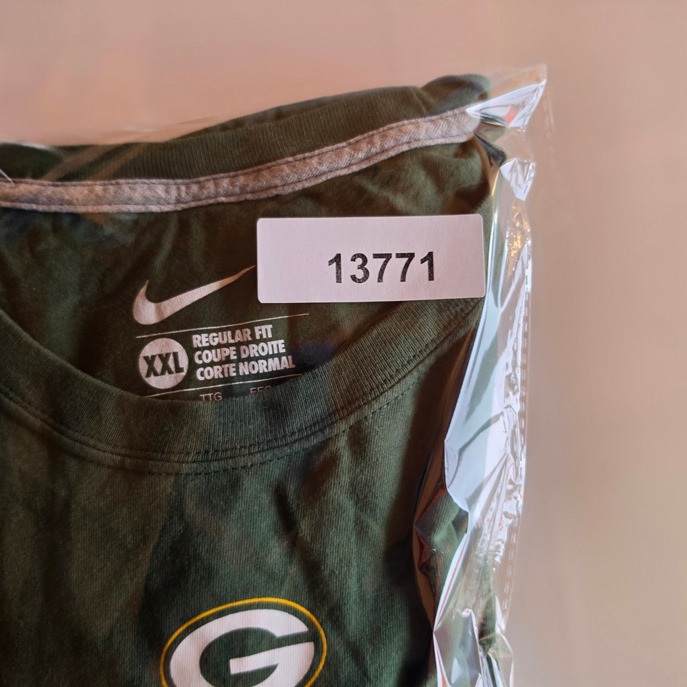 Nike Green Bay Packers Aaron Rodgers 12 Mens XXL Green Short Sleeve T-Shirt NFL - Picture 3 of 6